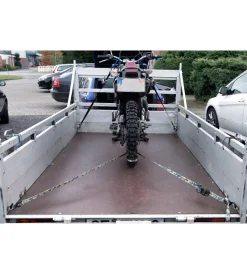 Sistemi Di Fissaggio- 2 cinghie di ancoraggio 