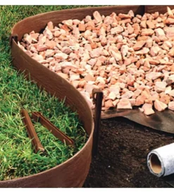 Fontane, Decorazioni E Pavimentazioni|Bordura da esterno in plastica marrone con 6 picchetti 3 metri