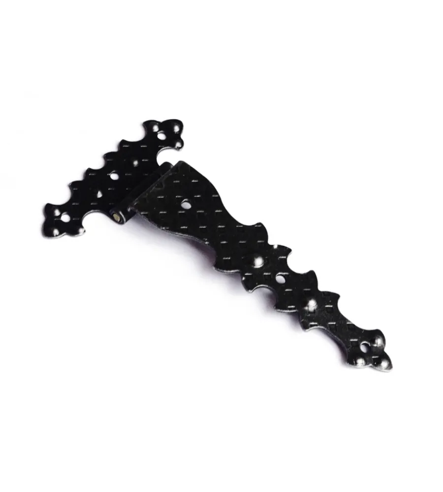 Ferramenta Per Mobili E Infissi- Cerniere rustiche in ferro martellato nero collo alto 68 x 124 mm.