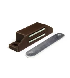 Ferramenta Per Mobili E Infissi|Chiusure magnetiche da applicare - forza 8 kg. - marrone - 1 pz.