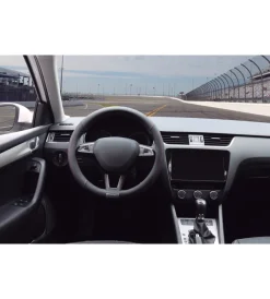 Auto Interno-Sparco Coprivolante auto universale nero con dettagli traforati - spc1113
