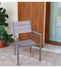 Mobili Da Giardino E Accessori|Sedia da esterno impilabile elica garden "cervia" in alluminio e polywood taupe e grigio 58x46,5x87 cm