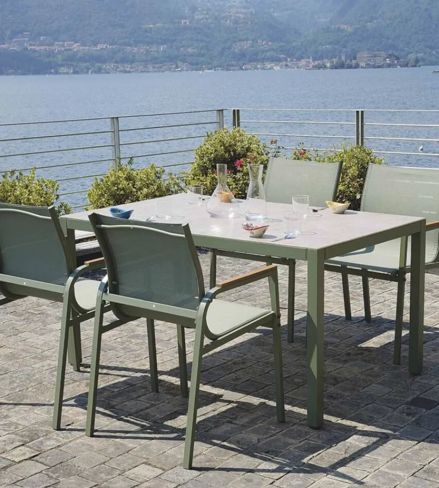 Mobili Da Giardino E Accessori- Set da giardino solaria "tarquinia" verde in ferro e vetroceramica 4 sedute e tavolo