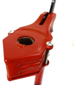 FerrariGroup Capsulatrici|Tappatrice a colonna mini per tappi sintetici e in sughero