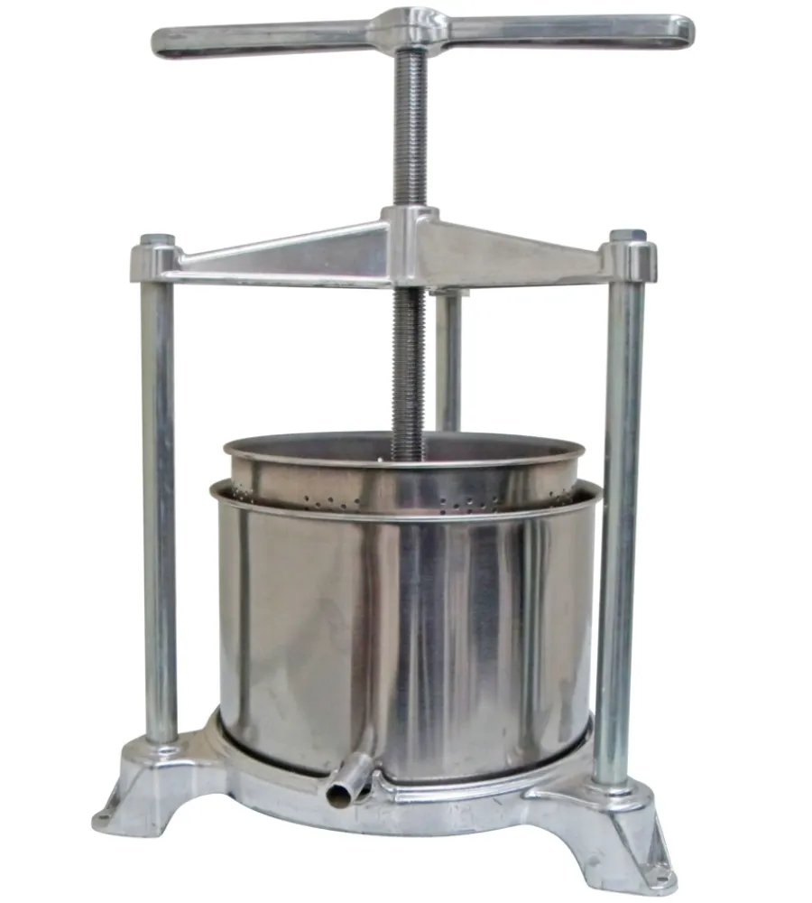 Sale Torchio in alluminio con vasca inox da 5,3 litri - ferrari group Preparazione Vino