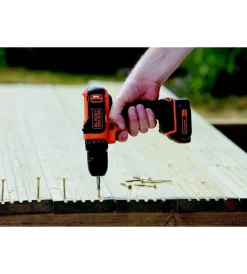 Trapani E Avvitatori-Black+Decker Trapano avvitatore a batteria compatto 